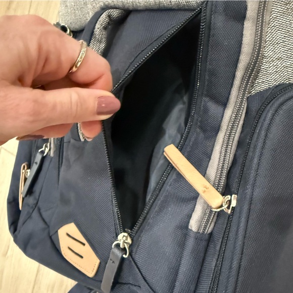 🌺 BB GEAR Navy Blue and Gray Diaper Bag Backpack - Picture 6 of 16